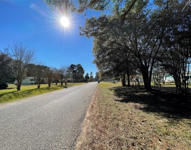 30407 Greenwood Street - Photo Thumbnail 4
