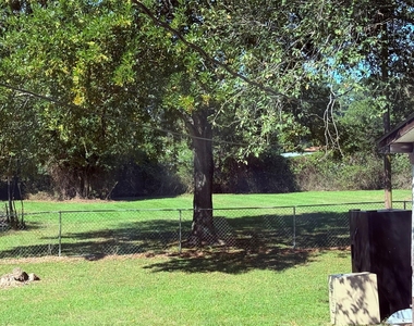 30407 Greenwood Street - Photo Thumbnail 5