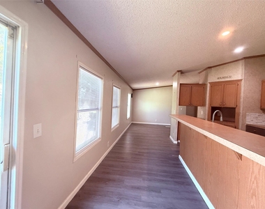 30407 Greenwood Street - Photo Thumbnail 9