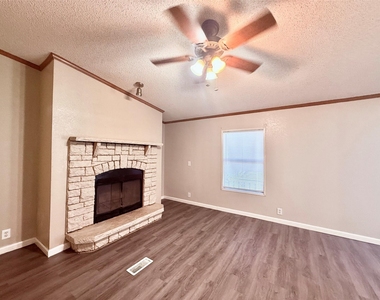 30407 Greenwood Street - Photo Thumbnail 12