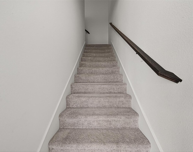5607 Foggy Vine Court - Photo Thumbnail 21