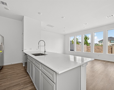 5607 Foggy Vine Court - Photo Thumbnail 13