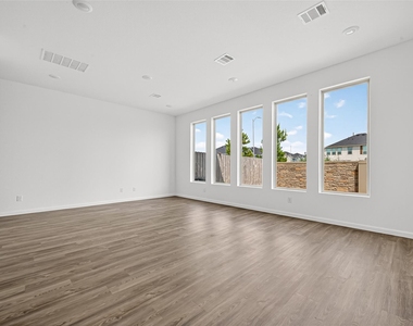 5607 Foggy Vine Court - Photo Thumbnail 6