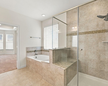 19049 Villa Lane - Photo Thumbnail 16