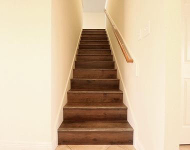 13311 Gendley Drive - Photo Thumbnail 16