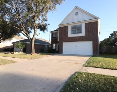 13311 Gendley Drive - Photo Thumbnail 2