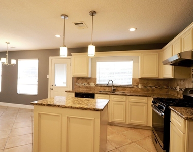 13311 Gendley Drive - Photo Thumbnail 11