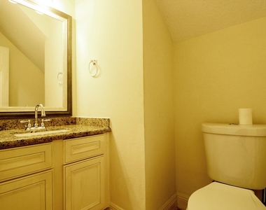 13311 Gendley Drive - Photo Thumbnail 14