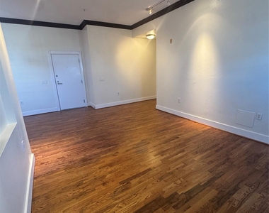 621 21st Street - Photo Thumbnail 13