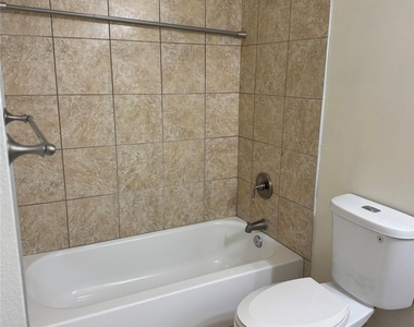621 21st Street - Photo Thumbnail 19