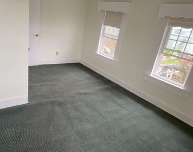 105 Johnson Street - Photo Thumbnail 10