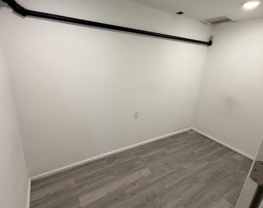 1440 Saint Ann Street - Photo Thumbnail 11
