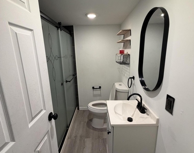 1440 Saint Ann Street - Photo Thumbnail 10