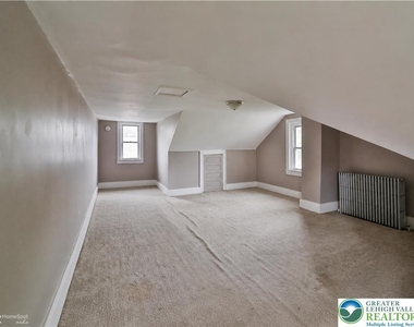 203 Mill Street - Photo Thumbnail 11