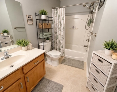1105 King Way - Photo Thumbnail 21