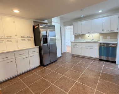 5111 Vera Cruz Road - Photo Thumbnail 17