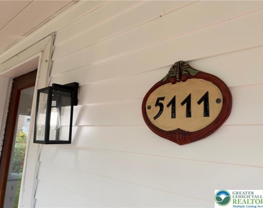 5111 Vera Cruz Road - Photo Thumbnail 6