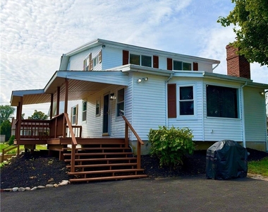 5111 Vera Cruz Road - Photo Thumbnail 3
