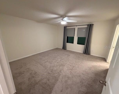 1084 Cades Cove Way - Photo Thumbnail 14