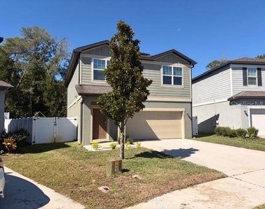 1084 Cades Cove Way - Photo Thumbnail 3