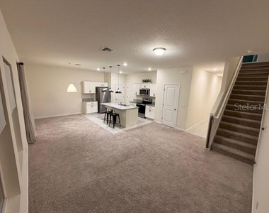 1084 Cades Cove Way - Photo Thumbnail 9