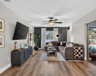 7312 S Fitzgerald Street - Photo Thumbnail 14