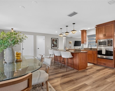 7312 S Fitzgerald Street - Photo Thumbnail 9