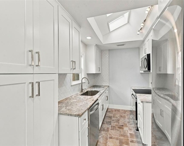 3631 N 4th Avenue N - Photo Thumbnail 18