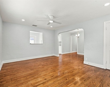 3631 N 4th Avenue N - Photo Thumbnail 8