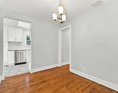 3631 N 4th Avenue N - Photo Thumbnail 11