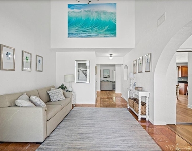 108 24th Street - Photo Thumbnail 11