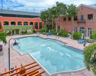 1810 E Palm Avenue - Photo Thumbnail 19
