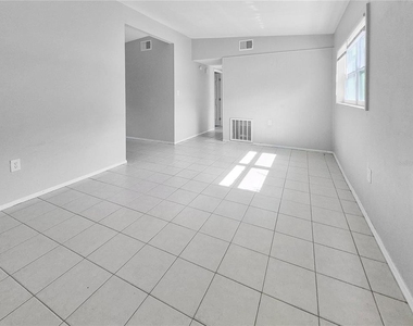 540 17th Street Ne - Photo Thumbnail 5