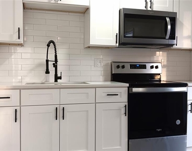 885 Beltrees Street - Photo Thumbnail 1