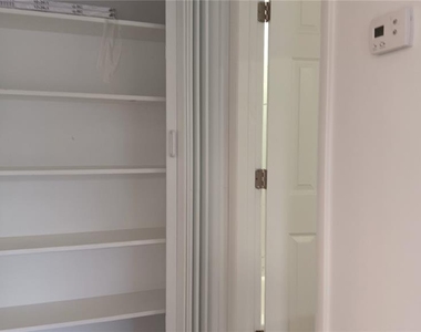 885 Beltrees Street - Photo Thumbnail 9