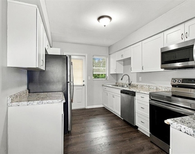 7219 Cascade Street - Photo Thumbnail 6