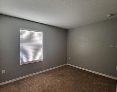 4060 Winding Vine Drive - Photo Thumbnail 16