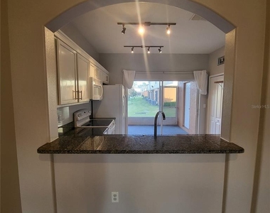 4060 Winding Vine Drive - Photo Thumbnail 10