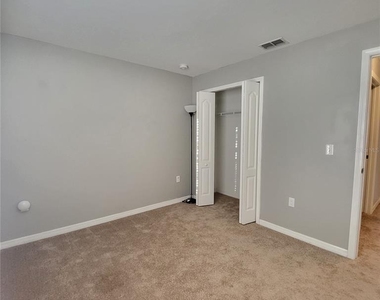 4060 Winding Vine Drive - Photo Thumbnail 17