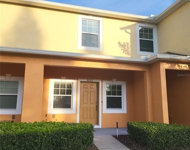 4060 Winding Vine Drive - Photo Thumbnail 2