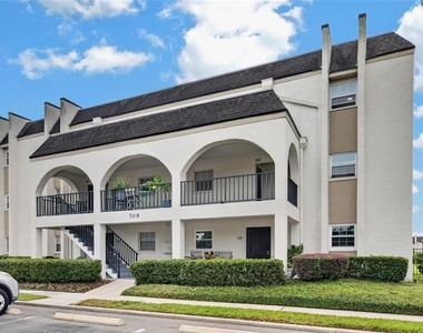 709 Russell Lane - Photo Thumbnail 1