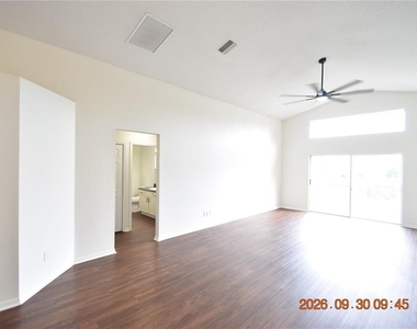 12103 Dawn Vista Drive - Photo Thumbnail 17