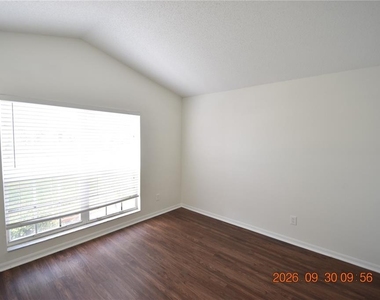 12103 Dawn Vista Drive - Photo Thumbnail 45