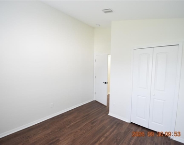 12103 Dawn Vista Drive - Photo Thumbnail 36