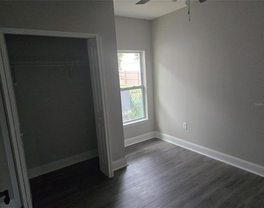 704 E Orchid Avenue - Photo Thumbnail 13