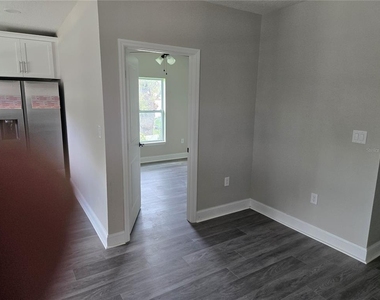 704 E Orchid Avenue - Photo Thumbnail 44