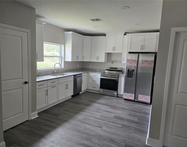 704 E Orchid Avenue - Photo Thumbnail 49