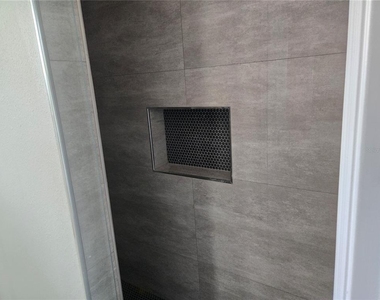 704 E Orchid Avenue - Photo Thumbnail 33