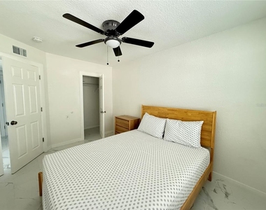 80 144th Avenue - Photo Thumbnail 16