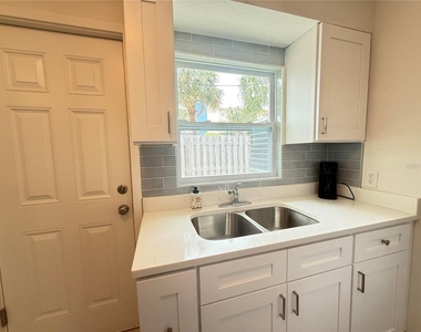 80 144th Avenue - Photo Thumbnail 4